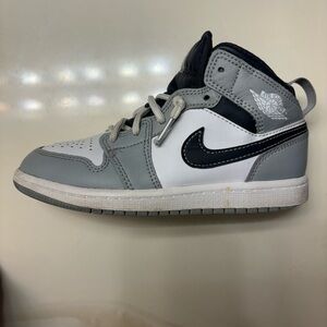 Nike Air Jordan 1 Mid Light Smoke Gray High-Top Sneakers